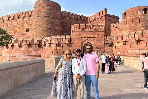 Privat: heldagstur med Taj Mahal og Agra fort