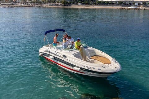 Bootverhuur met schipper in de baai van Marbella