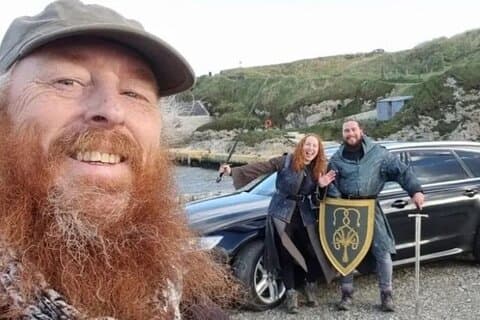 Game of Thrones - Tour privato dell'Audi A6 con Richard the Wildling