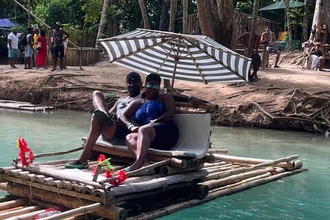 Private Bambus Rafting und Reiten von Ocho Rios