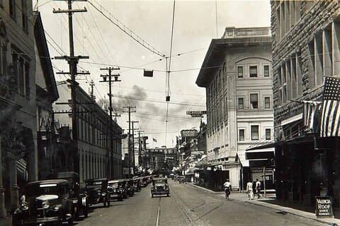 Tour histórico pelo centro de Honolulu no Red Light District