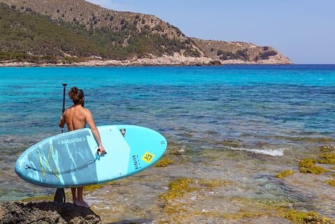 90' Stand Up Paddle-tur i en liten grupp i Cala Ratjada