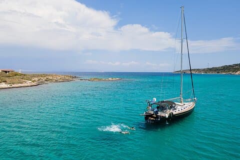 Croisière privée de luxe sur la Riviera Athènes avec déjeuner