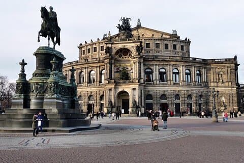 Explore Dresden: Discover the New Green Vault & Iconic Landmarks