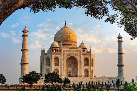 De Delhi : Agra 1D 1N Tour (Taj Mahal , Agra Fort & Baby Taj)