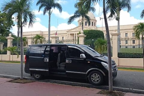 Privater Transfer vom Kreuzfahrthafen Salalah zu den Stadthotels in Salalah