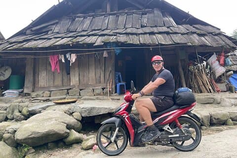 Tour in moto di un'intera giornata a Sapa