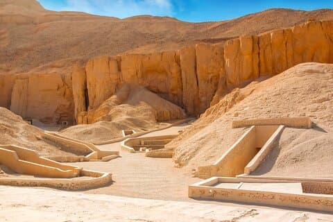 Privat tur fra Sharm el Sheikh til Luxor med fly