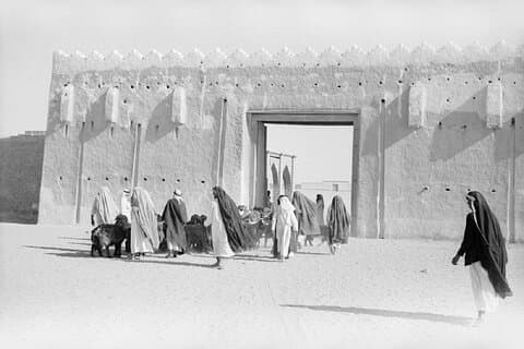 Tour storico delle storie che hanno plasmato il Kuwait della guida kuwaitiana