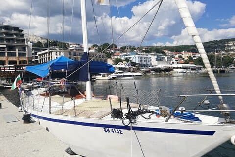 Super Yacht Exklusiv uthyrning med mat och dryck i Balchik