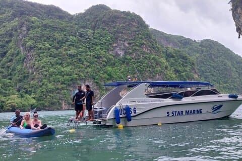 Excursión en barco privado a la isla James Bond