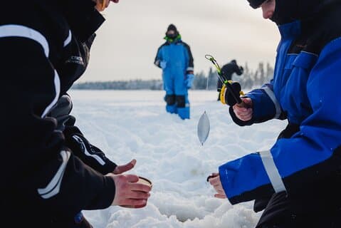 Isfiskeupplevelse i Rovaniemi