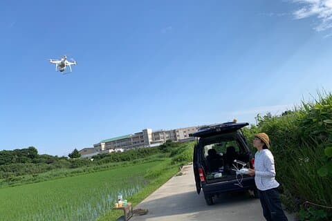 Particuliere rijstlandbouwervaring in Mie met moderne technologie