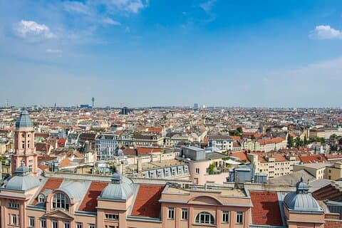 Privé directe transfer van Ljubljana naar Wenen, lokale chauffeur