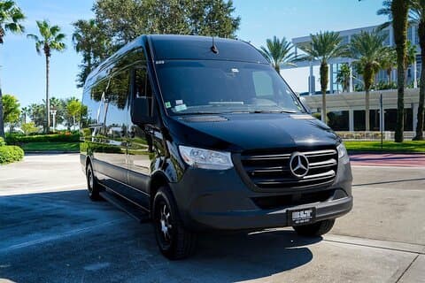 14 Passasjerer Van privat Transfer til/fra Port Canaveral One Way