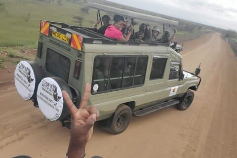Safari guidato di 3 giorni per piccoli gruppi di migrazione del Masai Mara da Nairobi