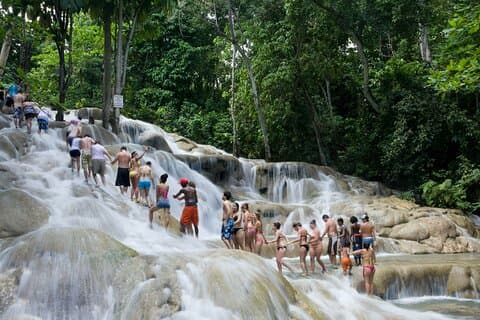 Dunn's River Falls & Blue Hole Tour Ocho Rios - Ingresso incluso