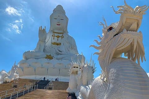 Chiang Rai-templer privat tur fra Chiang Mai - alt inklusive