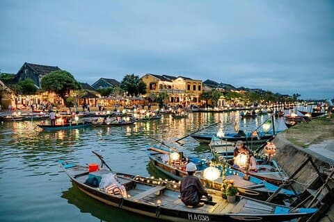 Privat bådtur, natmarked og vandretur i Hoi An
