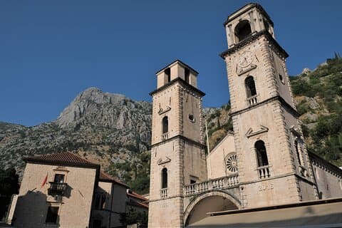 Kotor City Tour e aula de culinária