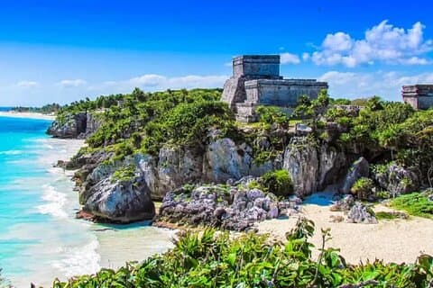 Tour Privado às Ruínas de Tulum e 4 Cenotes