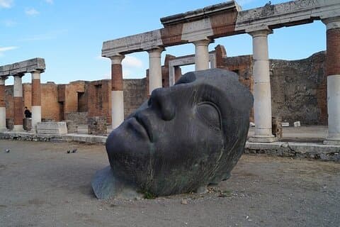 Tour de un día de Roma a Pompeya y acceso sin colas.