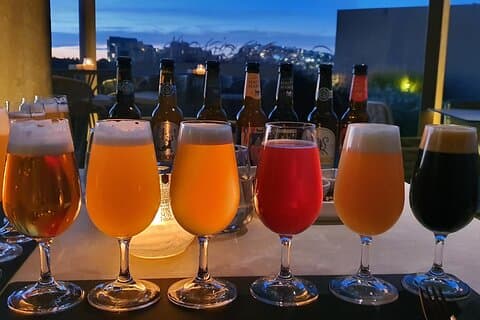 4 uur durende privérondleiding voor eten en drinken in Santorini