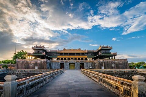 Hue Discovery Deluxe Tagestour von Da Nang und Hoi An