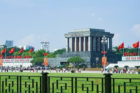 Explore Hanoi en un día : Visita guiada con almuerzo local
