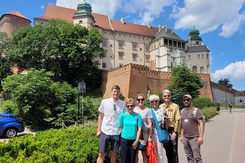 Tour privato della città di Cracovia, della città vecchia di Cracovia e del castello di Wawel