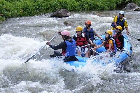 Rafting sulle rapide con ATV Adventure Tour a Phang Nga