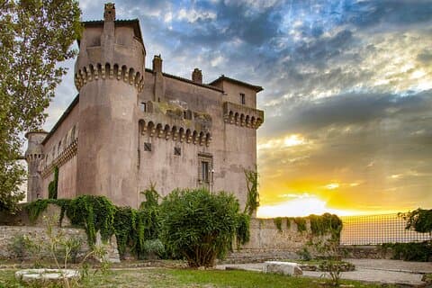 Visite du château de Santa Severa et de Civitavecchia au départ de Rome en voiture