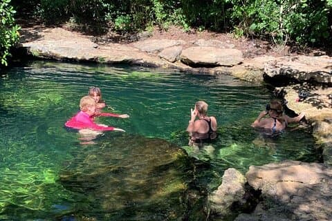 Private halbtägige Kulturtour zu Maya-Ruinen und Cenote