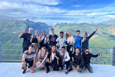 Ha Giang Loop 3D2N Tour Autônomo (Pequeno Grupo 2 - 10)