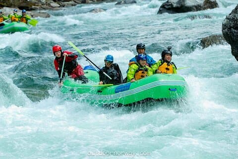 Whitewater Rafting Grade 3 to 4