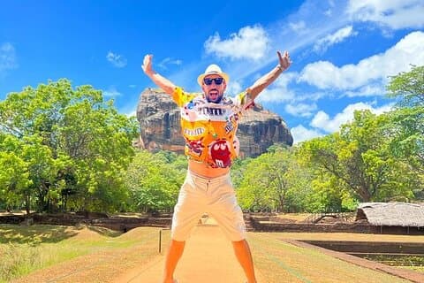 Fra Colombo: Dagstur og safari i Sigiriya og Dambulla