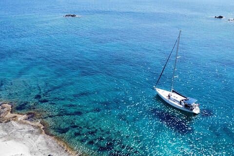 DREAM - Antiparos, Blue Lagoon & Despotiko (Private max 10 Pax)