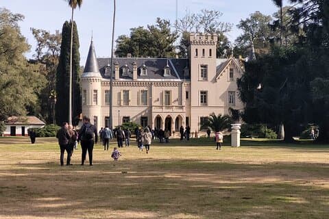 Experience Estancia La Candelaria with transfer from Buenos Aires