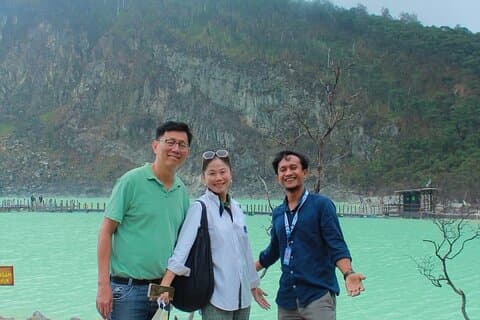 Jakarta Ciwidey White Crater und Patengan Lake von Jakarta aus