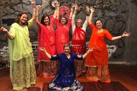 Namaste Bollywood | Dans som en Bollywood-stjerne