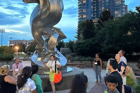 UPTOWN FUNK: tour guidato a piedi della città di 1 ora a Charlotte