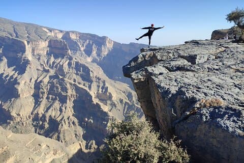 Privater ganztägiger Balkonspaziergang am Jebel Sham-Grand Canyon im Oman