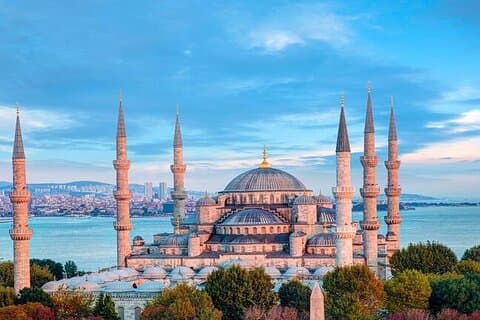 Blue Mosque, Hagia Sophia, Topkapı Palace & Grand Bazaar Tour