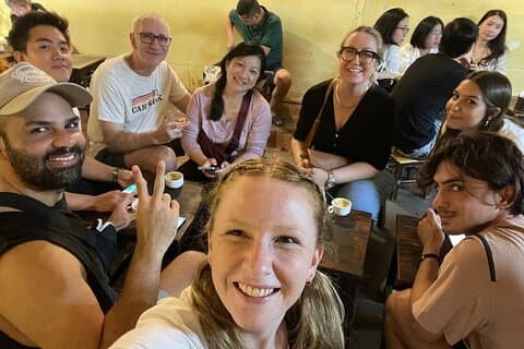 Hanoi Walking Street Food Tour met lokale gids en eierenkoffie