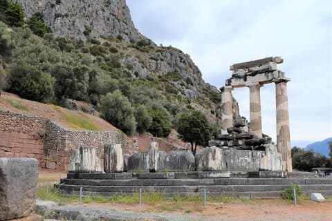 Delphi Ontspannende en historische dagtour vanuit Athene