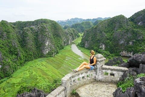 Ganztägige private Tour in der Höhle Hoa Lu Tam Coc Mua ab Hanoi