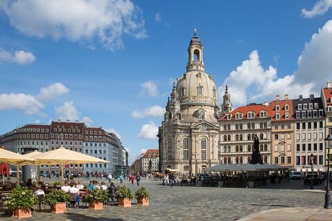 Privater Direkttransfer von München nach Dresden, lokaler Fahrer