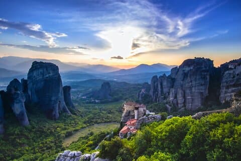 Privétour van 2 dagen naar Meteora - Orthodox klooster Cliffhanger