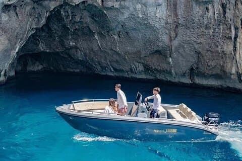 tour in barca privata isola di Capri