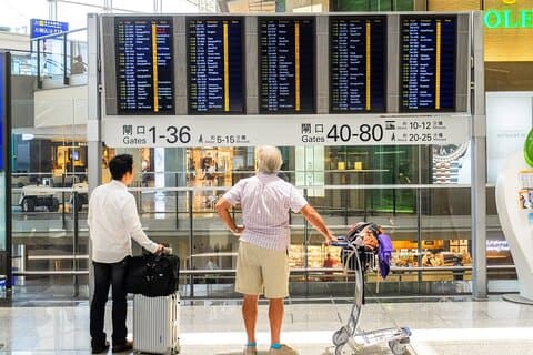 クアラルンプール国際空港出発送迎
